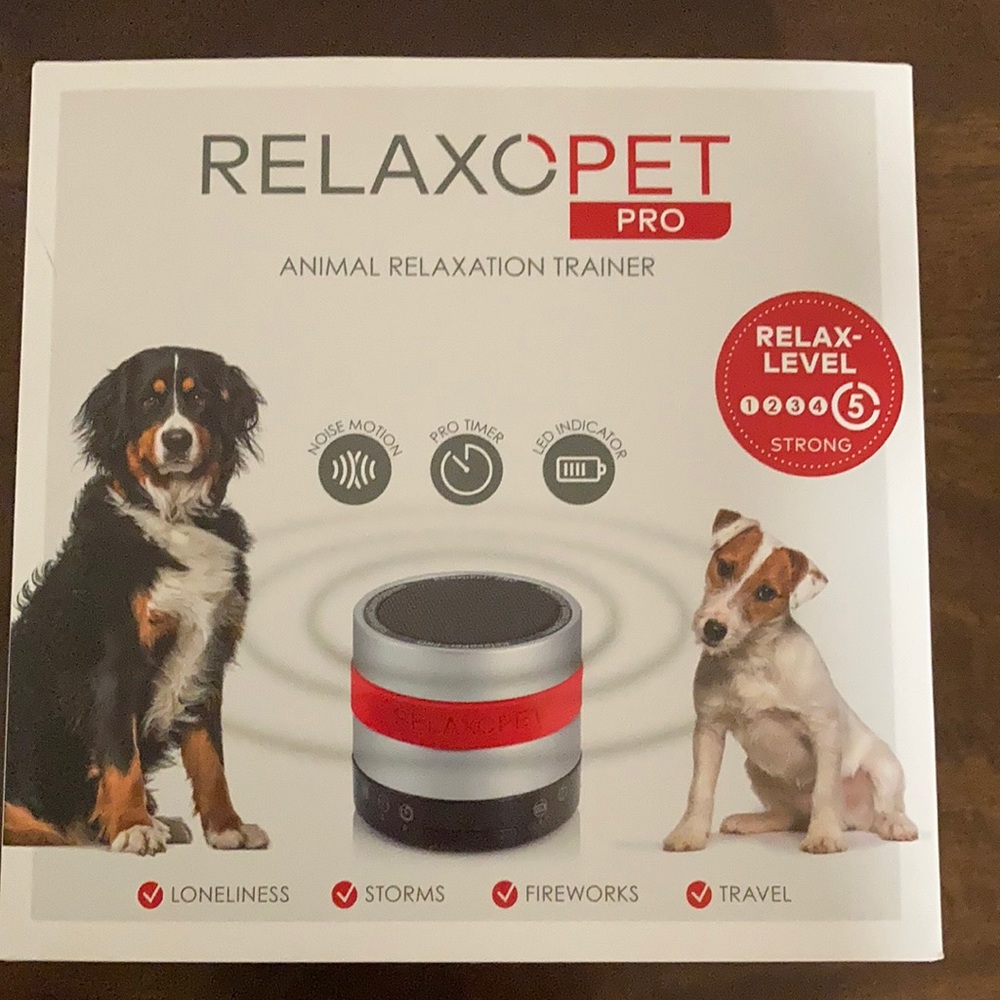 RelaxoPet Pro Animal relaxation trainer for dogs of all ages and breeds.